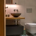 Stylish アパート サース フェー