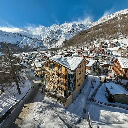 아파트 Stylish Saas Fee